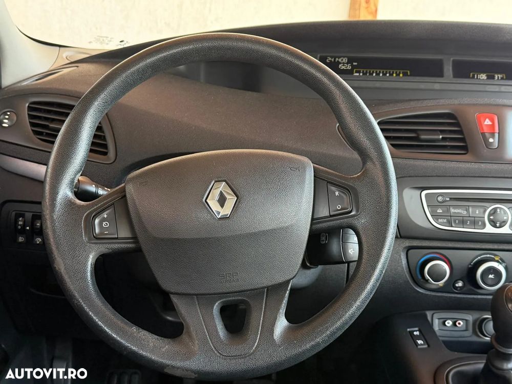 Renault Scenic 1.5dCi Expression - 9