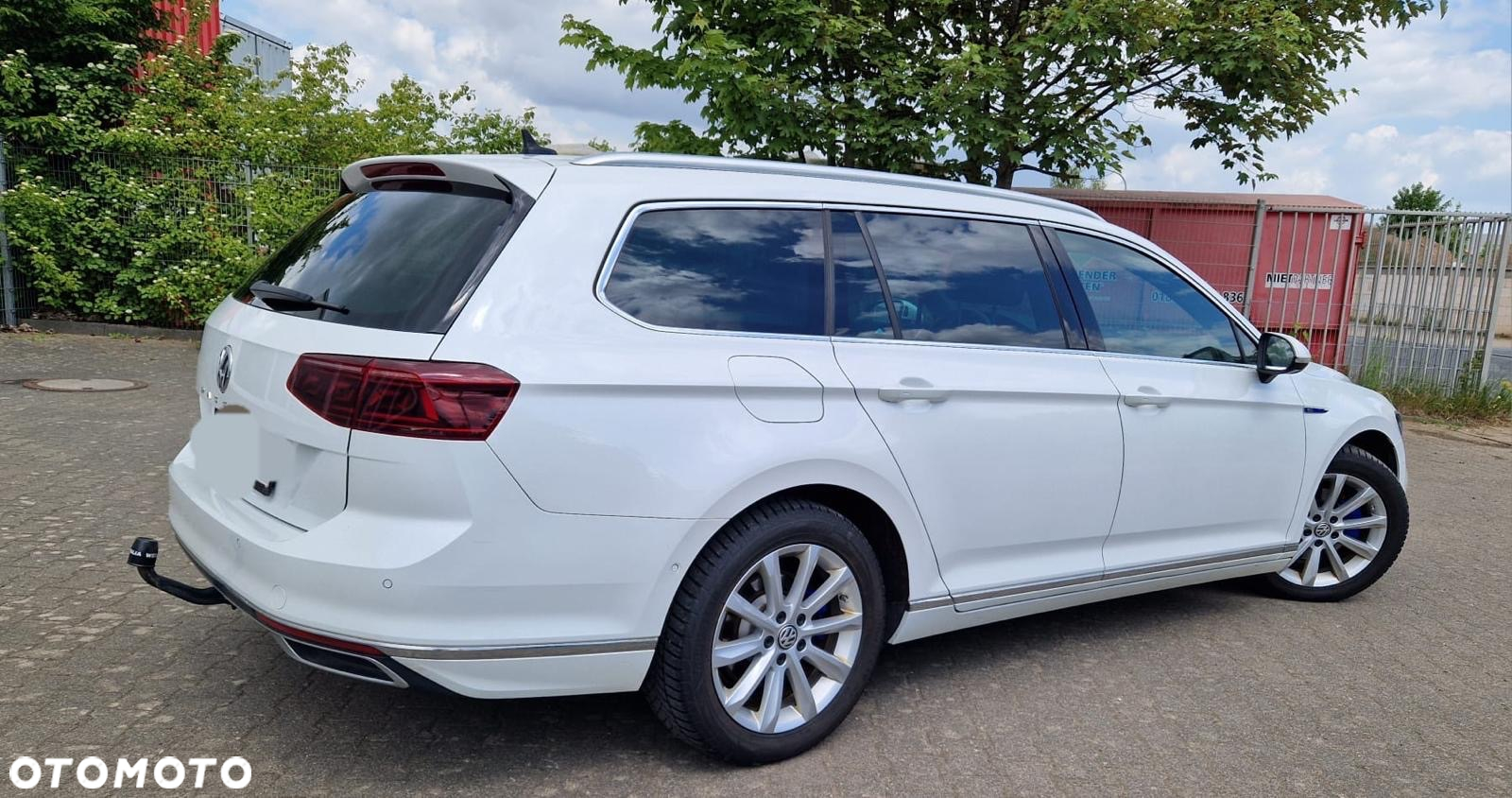 Volkswagen Passat - 3