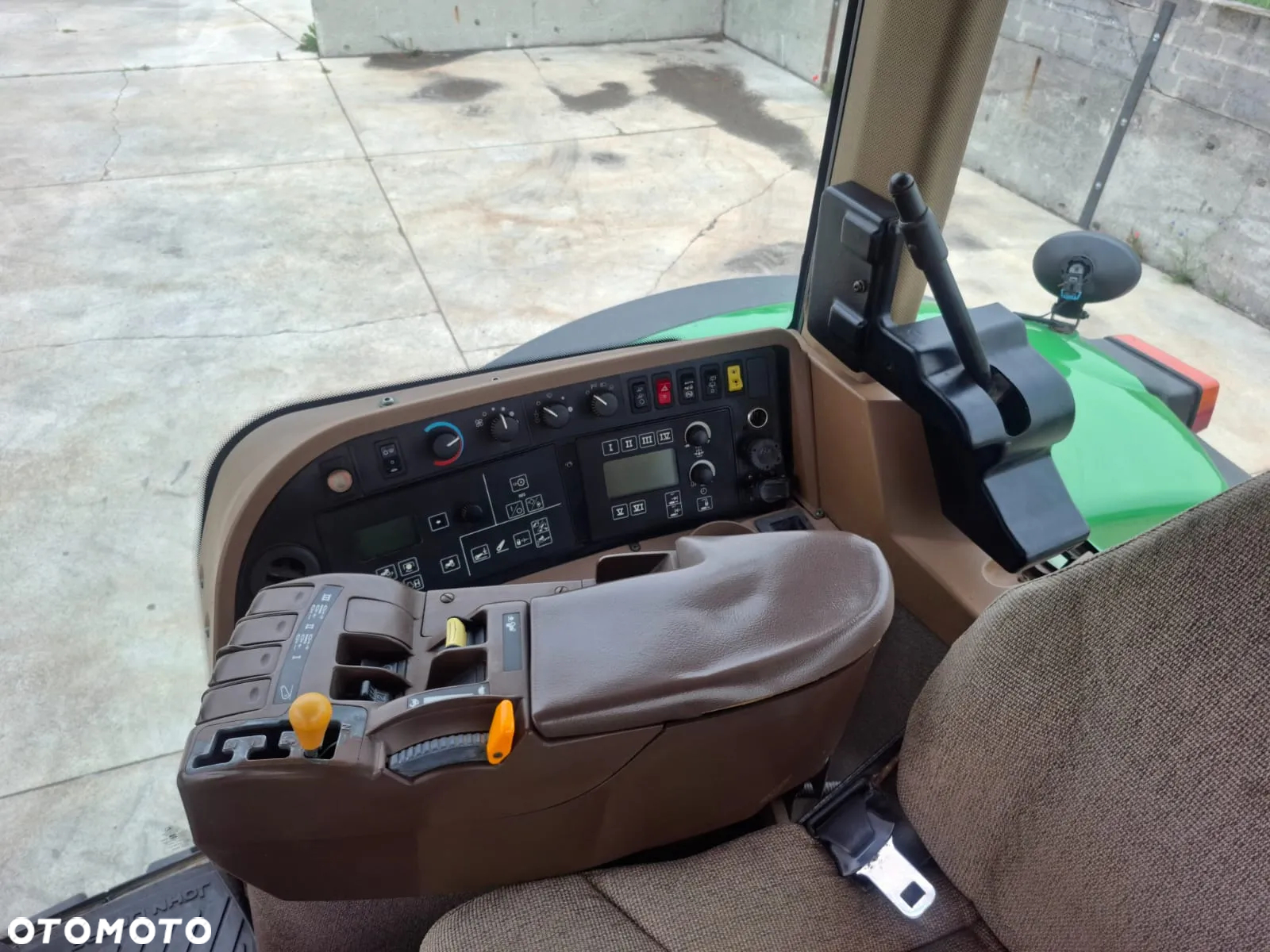 John Deere 8430 - 14