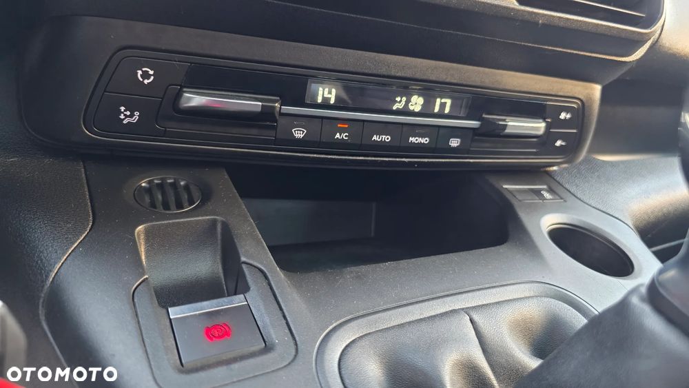 Opel Combo 1.5 CDTI Elegance Plus S&S - 19