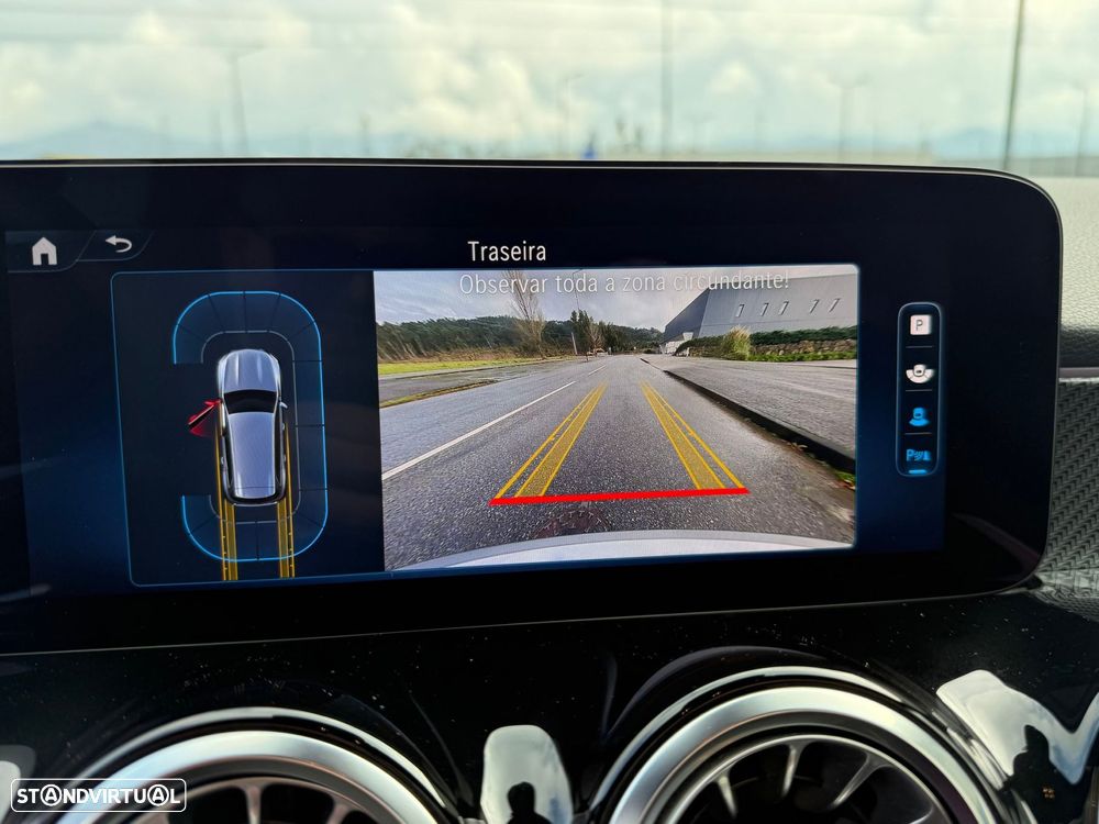 Mercedes-Benz GLB 180 d AMG Line - 17