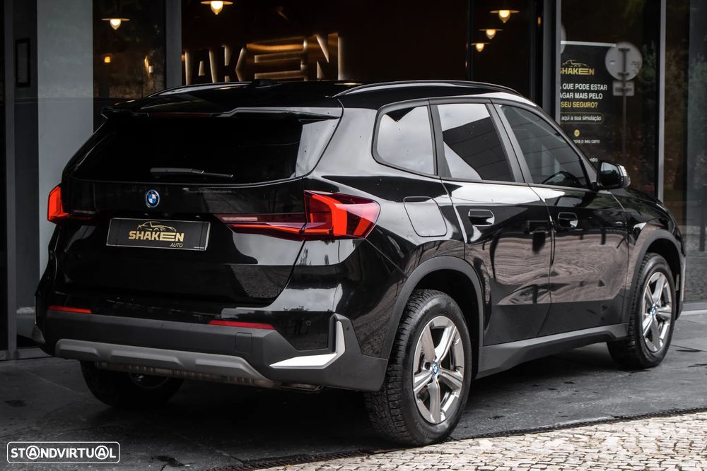 BMW X1 xDrive25e Aut. — fotografia 4