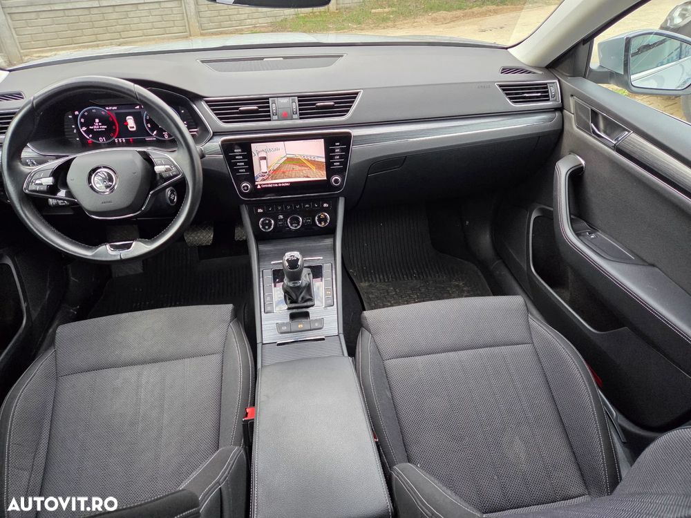 Skoda Superb 2.0 TDI DSG Style - 5