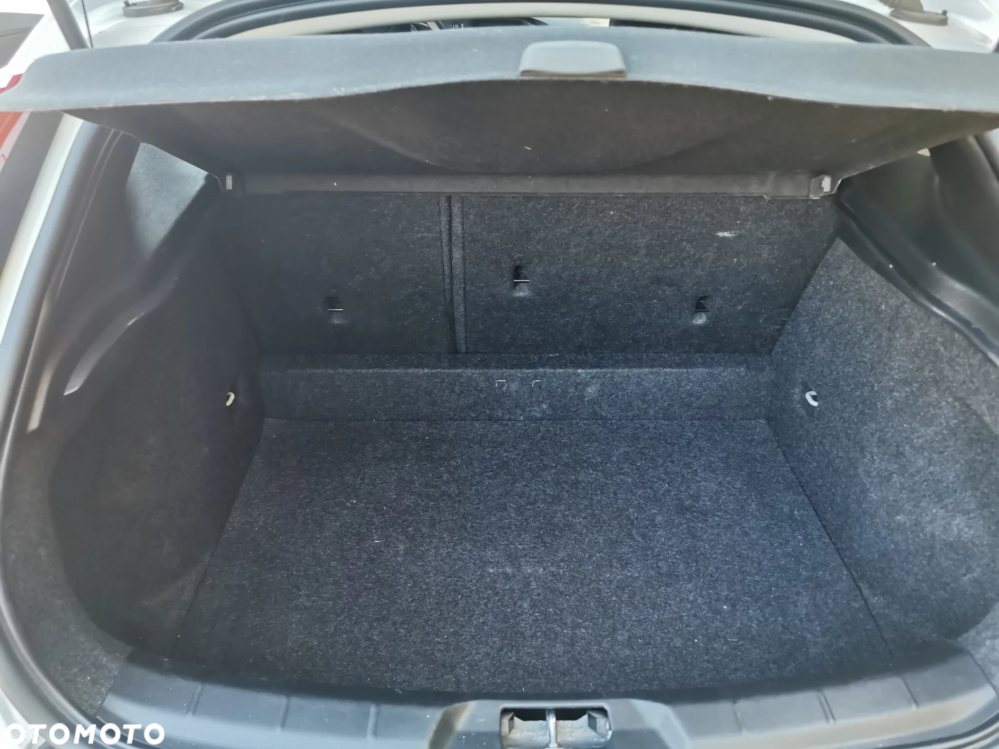 Volvo V40 D3 Kinetic - 14