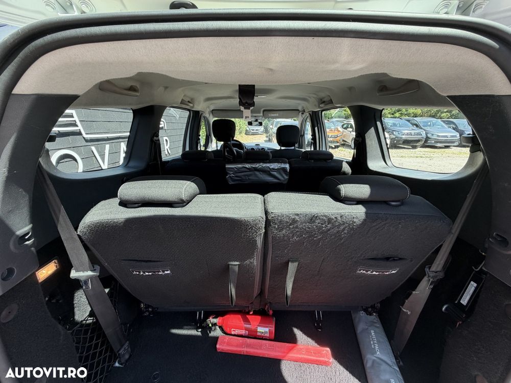Dacia Lodgy TCe 130 GPF SL Techroad - 6