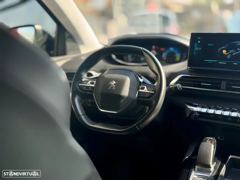Peugeot 3008 - 23