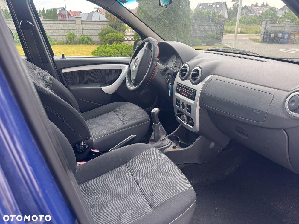 Dacia Logan - 7