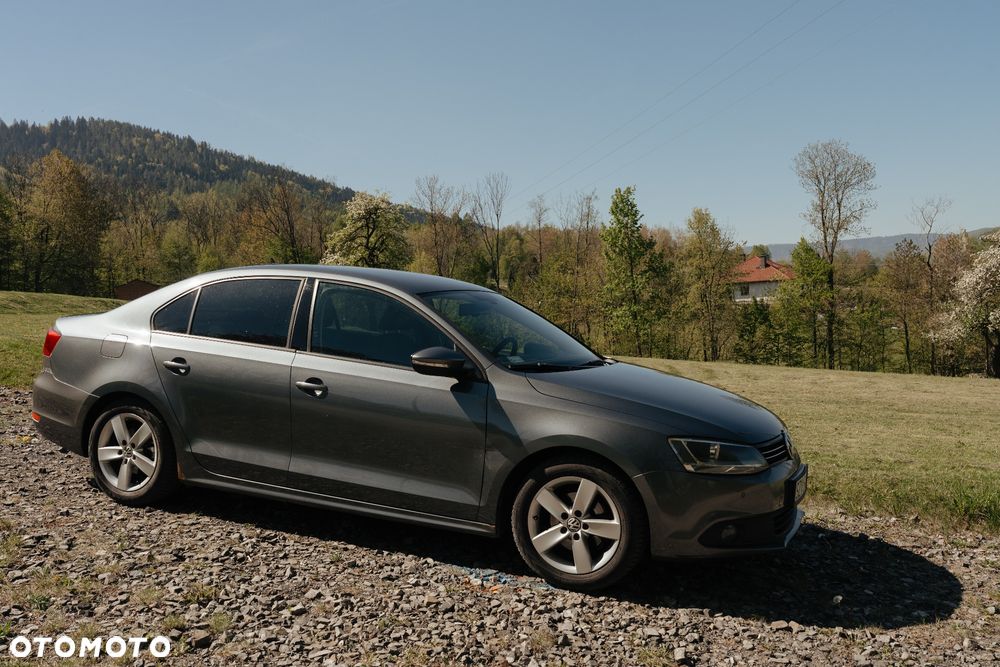 Volkswagen Jetta 1.6 TDI BMT Comfortline - 2