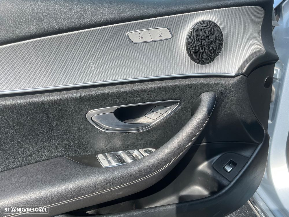 Mercedes-Benz E 220 d Avantgarde+ - 31