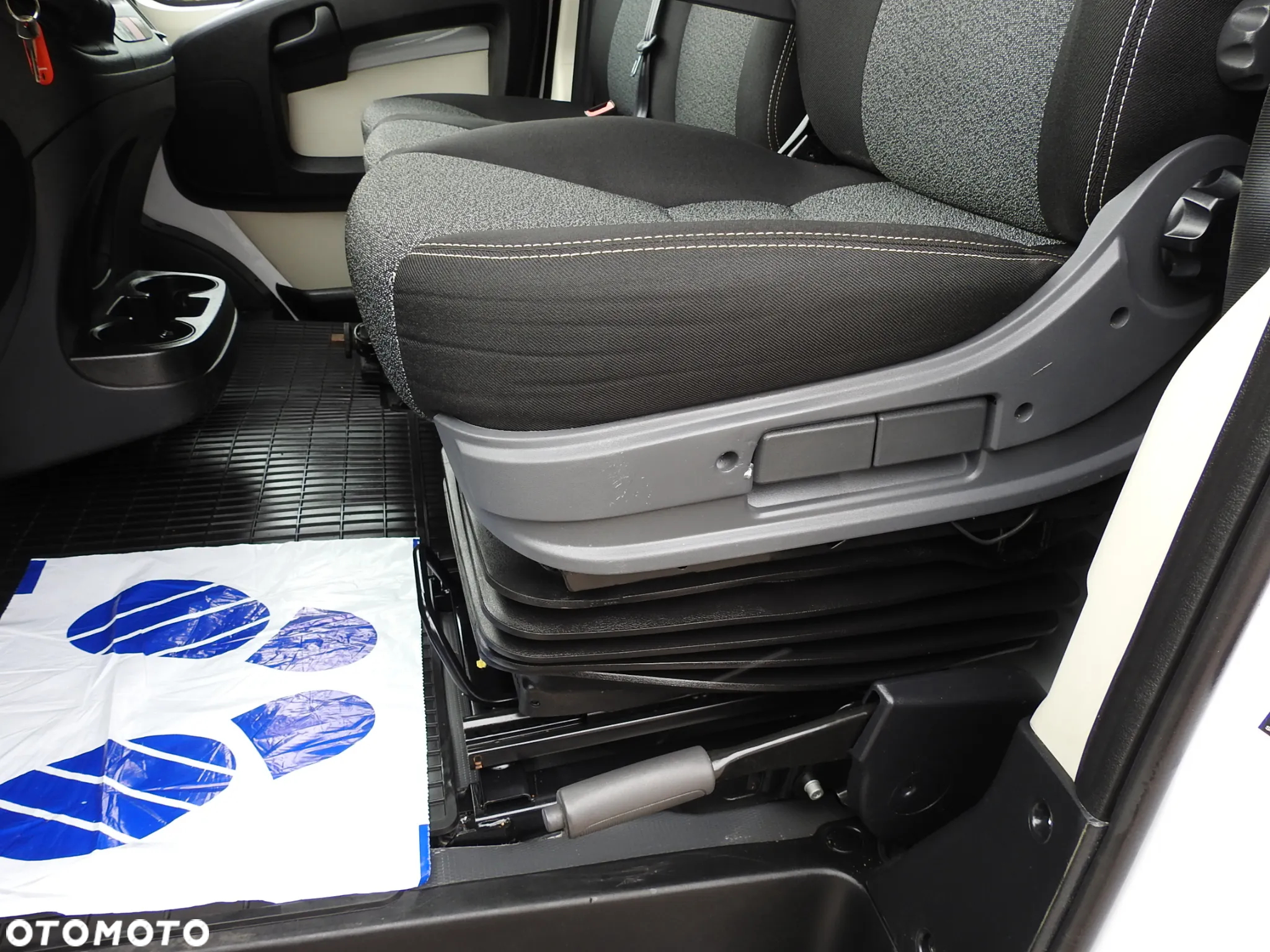 Fiat DUCATO PLANDEKA WINDA 8 PALET WEBASTO KLIMATYZACJA TEMPOMAT 150KM [ 5660 ] - 31