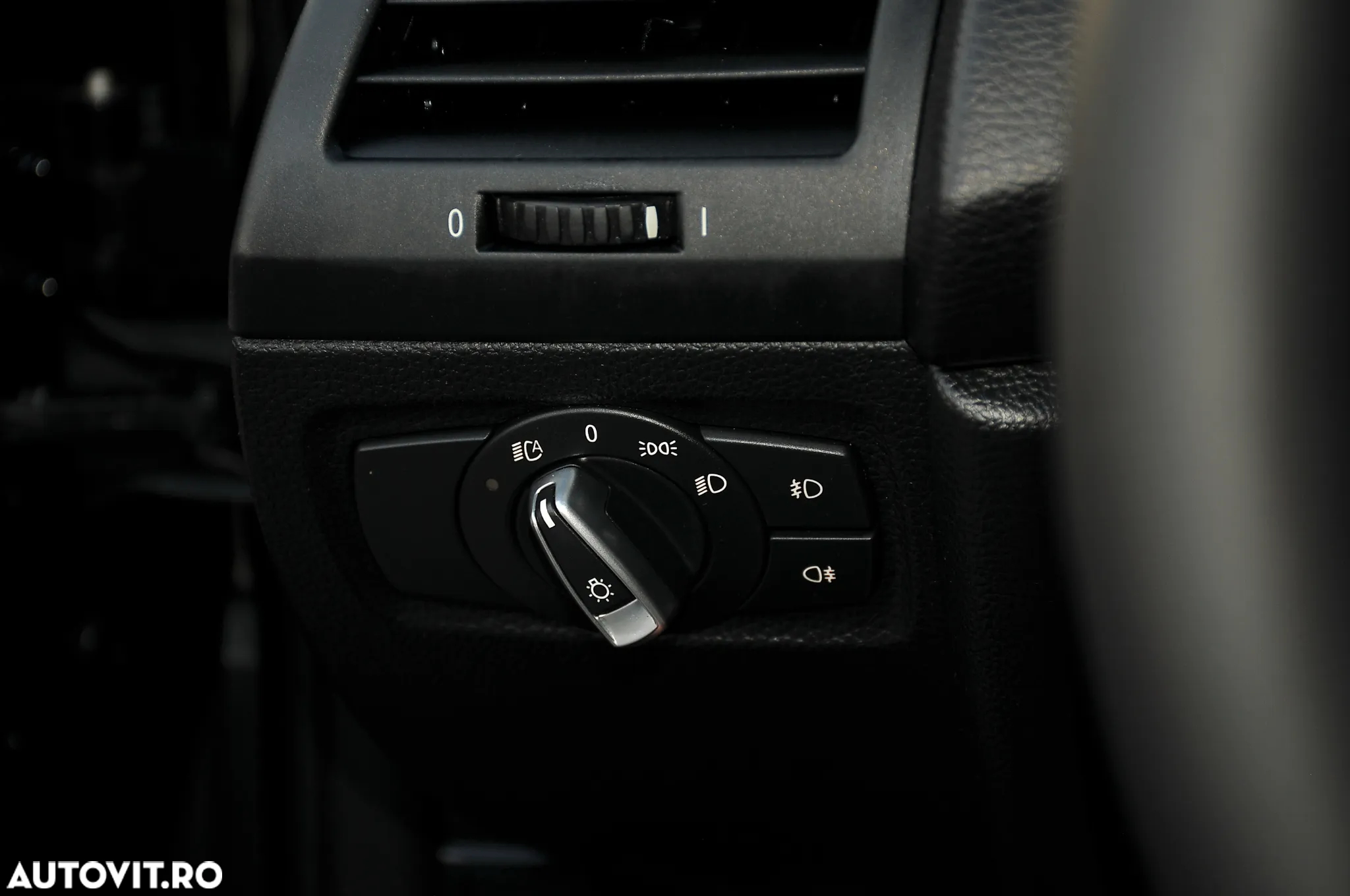 BMW Seria 1 120d - 25