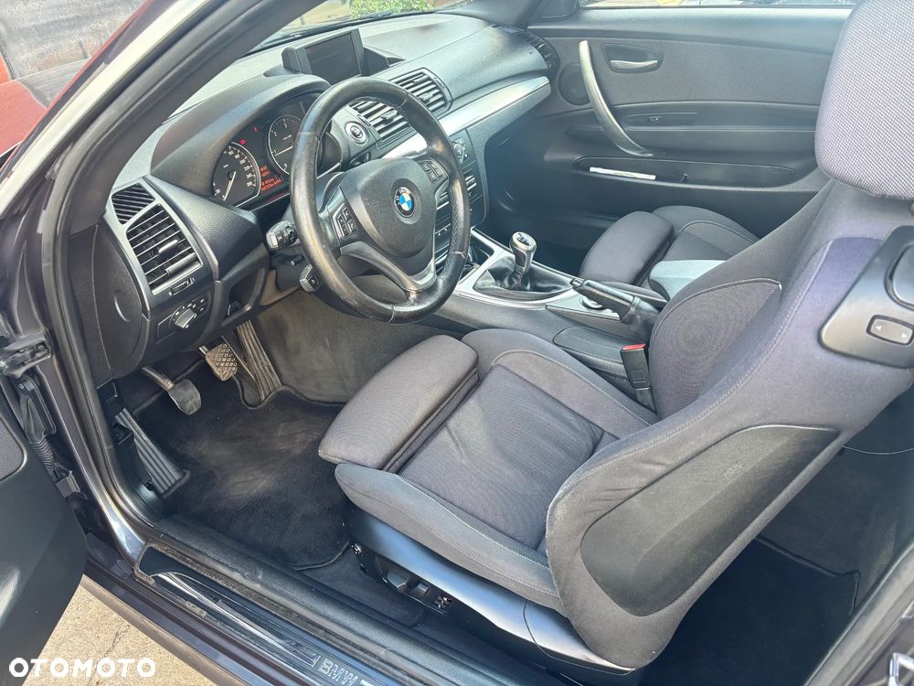 BMW Seria 1 123d - 5