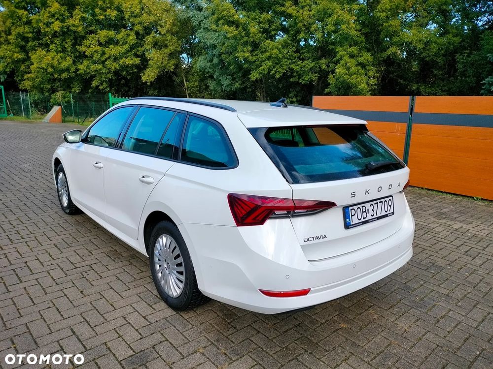 Skoda Octavia 2.0 TDI Ambition - 4