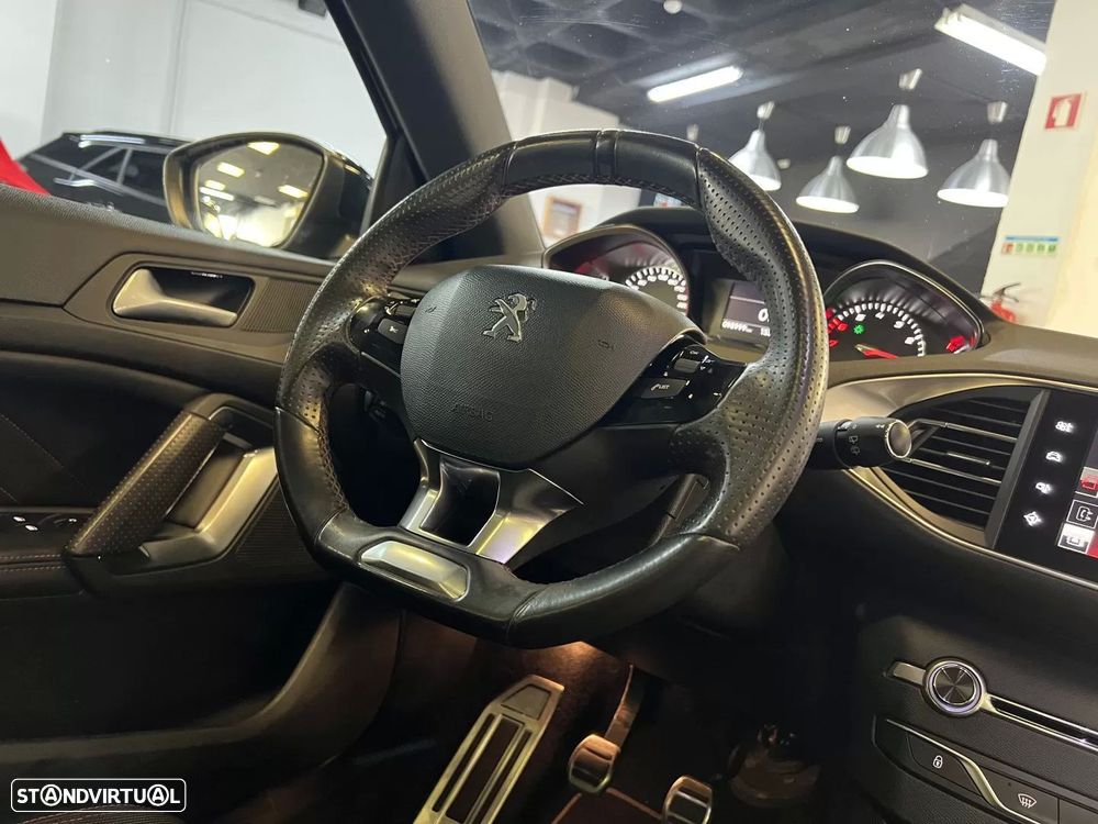 Peugeot 308 1.2 PureTech GT Line - 19