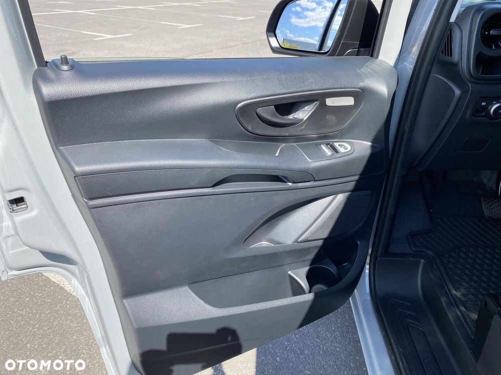 Mercedes-Benz Vito - 10