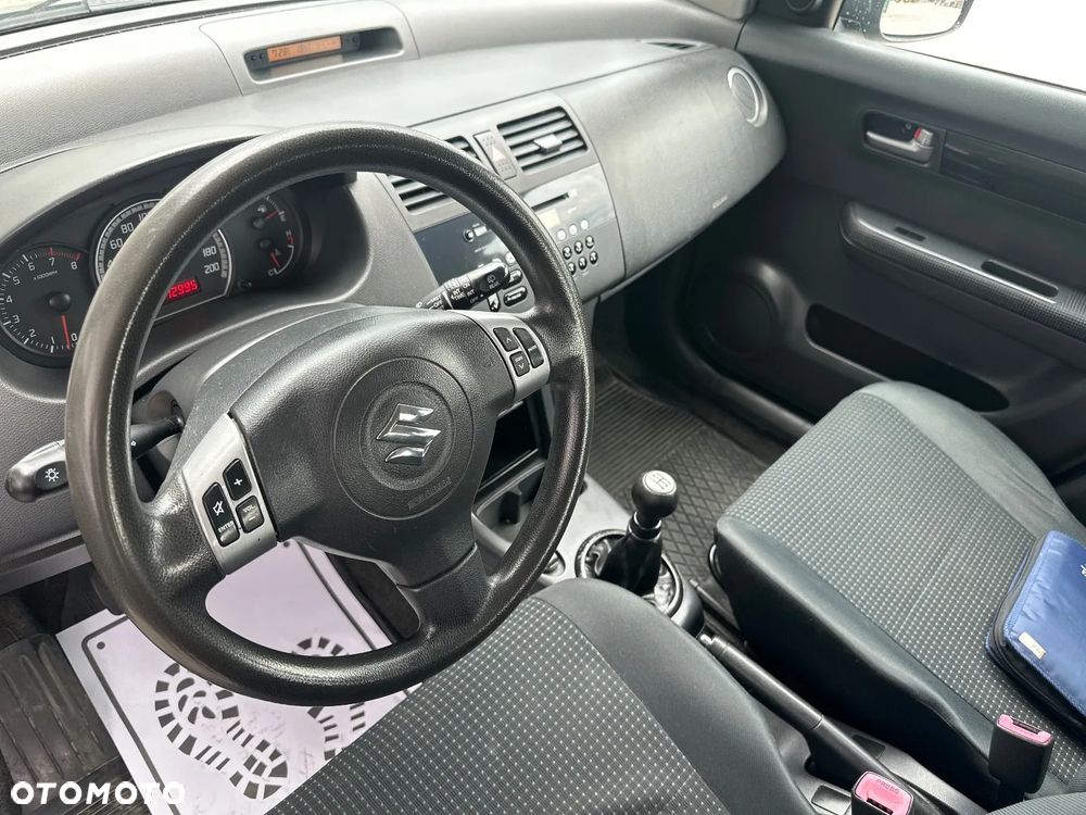 Suzuki Swift 1.3 GS / Premium - 21