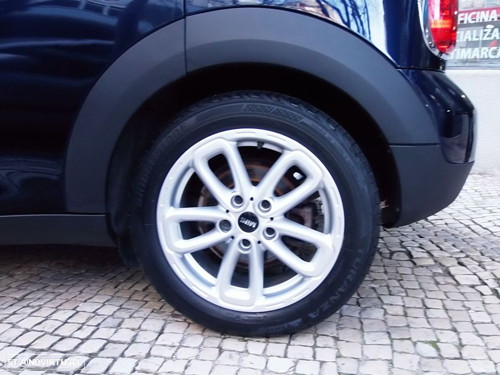 MINI Countryman Cooper D - 16