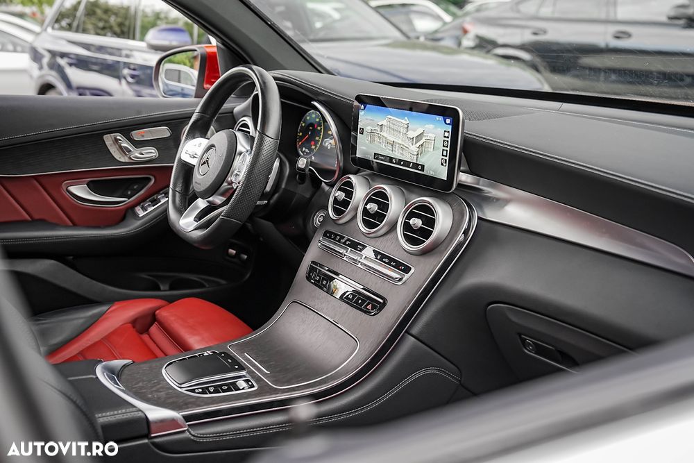 Mercedes-Benz GLC 300 e 4Matic 9G-TRONIC Edition AMG Line - 22