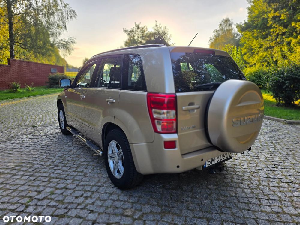 Suzuki Grand Vitara 2.0 Comfort - 9
