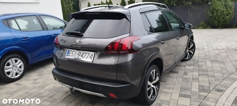Peugeot 2008 - 6