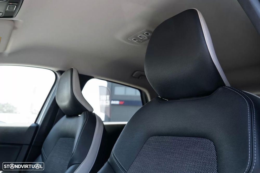 Renault Captur 1.0 TCe Exclusive - 13