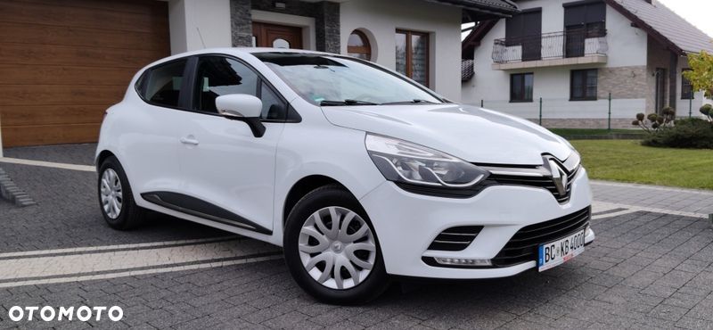 Renault Clio - 29