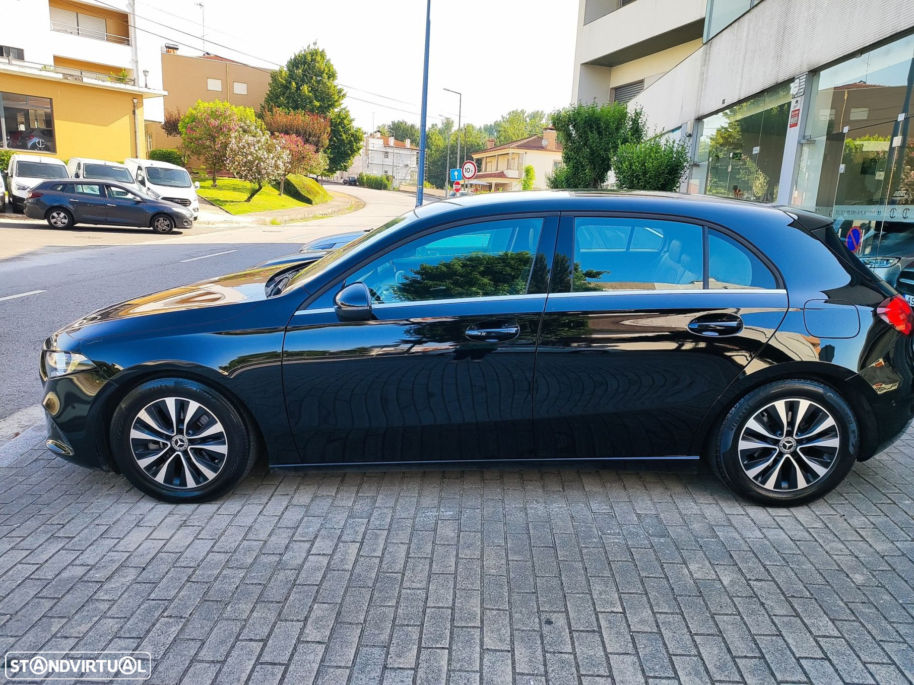 Mercedes-Benz A 180 d Style - 4