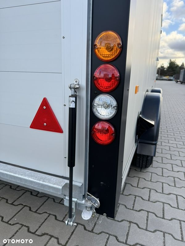 Debon C 800 Przyczepa furgon - 38