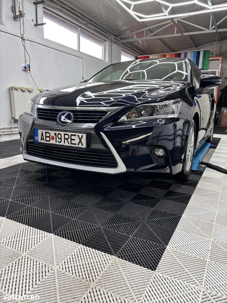 Lexus CT 200h Aut. Luxury - 1