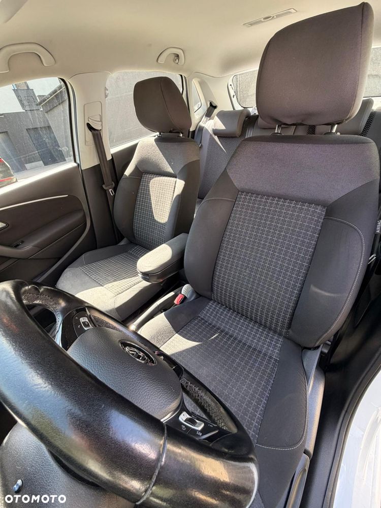 Volkswagen Polo 1.2 TSI (Blue Motion Technology) DSG Comfortline - 5