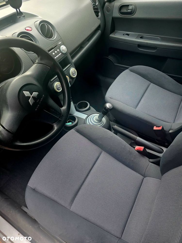 Mitsubishi Colt 1.3 Inform Spring - 8
