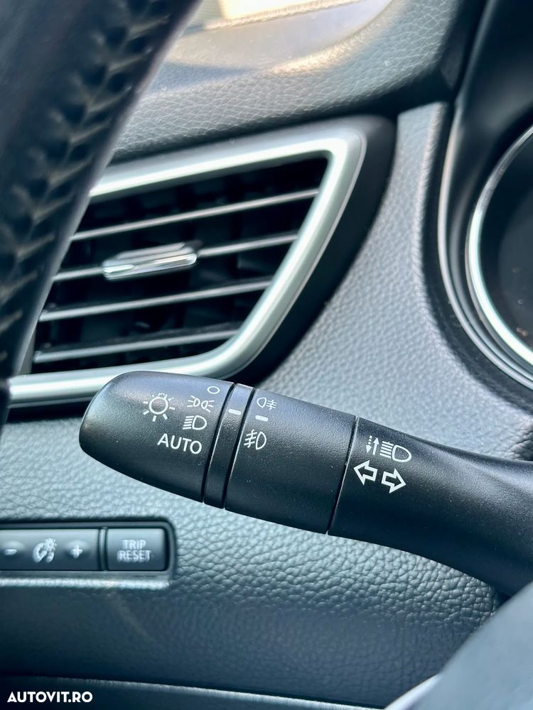 Nissan Qashqai - 17