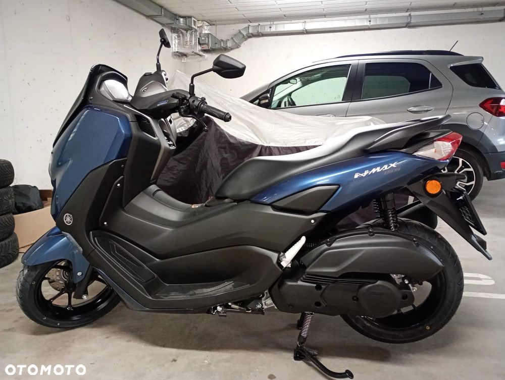 Yamaha NMAX - 3