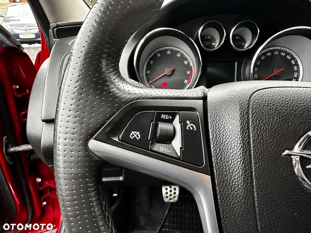 Opel Insignia 2.0 Turbo Cosmo - 25