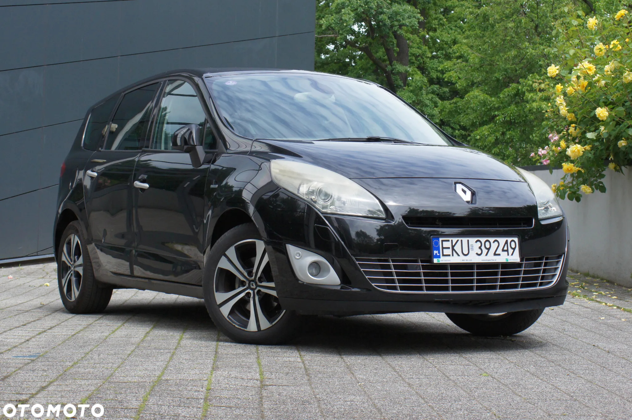 Renault Grand Scenic 2.0 16V 140 CVT Bose Edition - 7