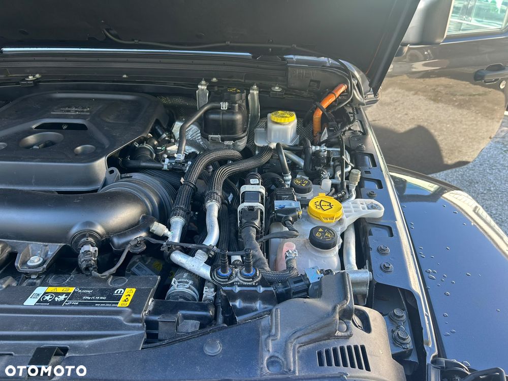 Jeep Wrangler Unlimited 2.0 Turbo PHEV 4xe Sahara - 14