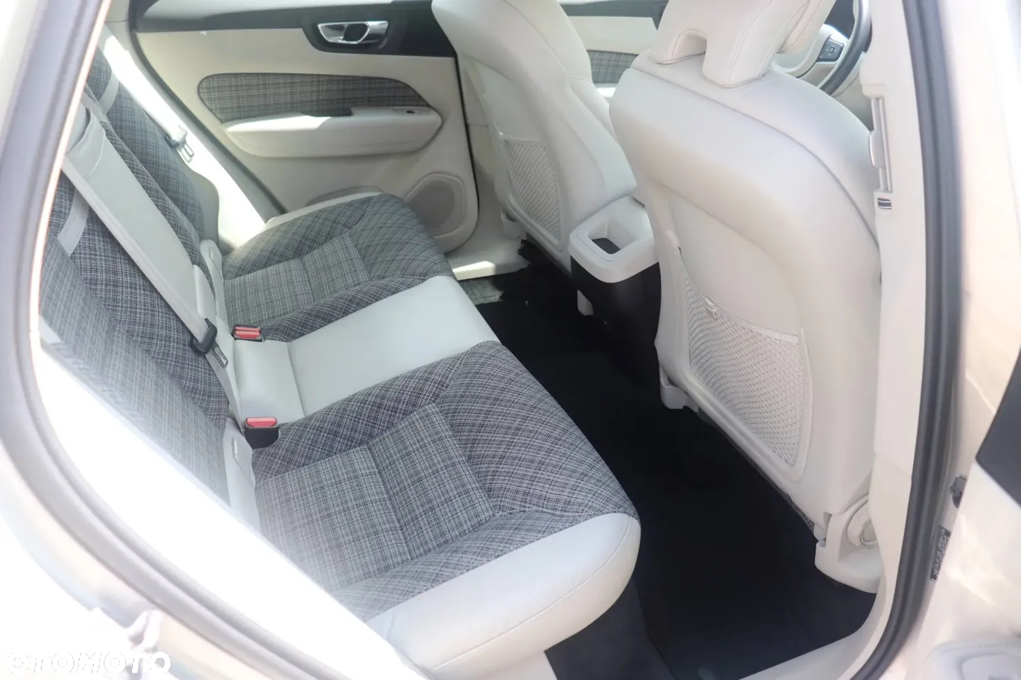 Volvo XC 60 - 13