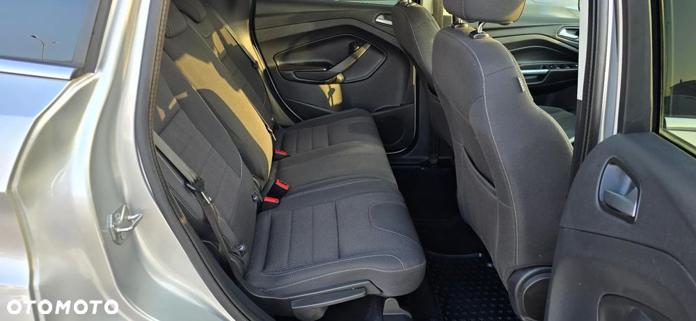 Ford Kuga 2.0 TDCi Titanium - 12