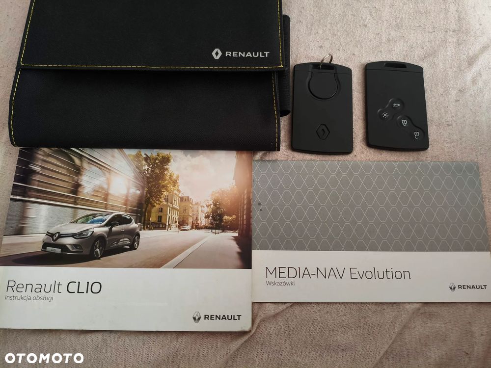 Renault Clio 1.2 Energy TCe Limited EDC EU6 - 24