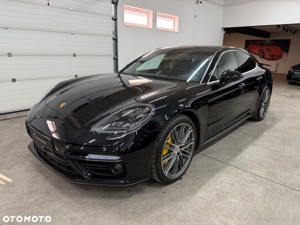 Porsche Panamera Turbo - 2
