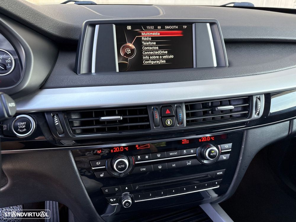 BMW X5 25 d sDrive Comfort 7L - 9