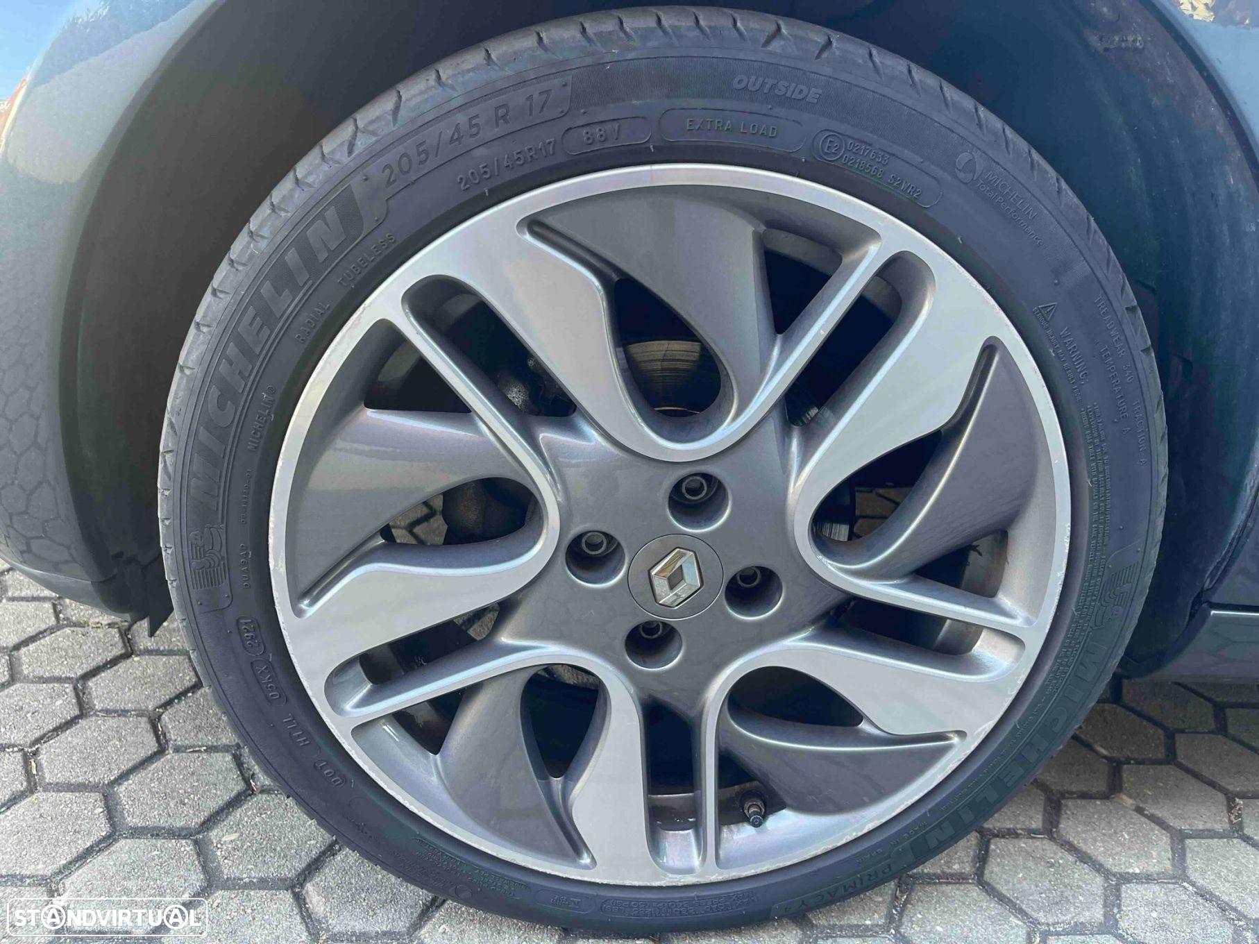 Renault Zoe (c/ Bateria) Limited 40 - 10