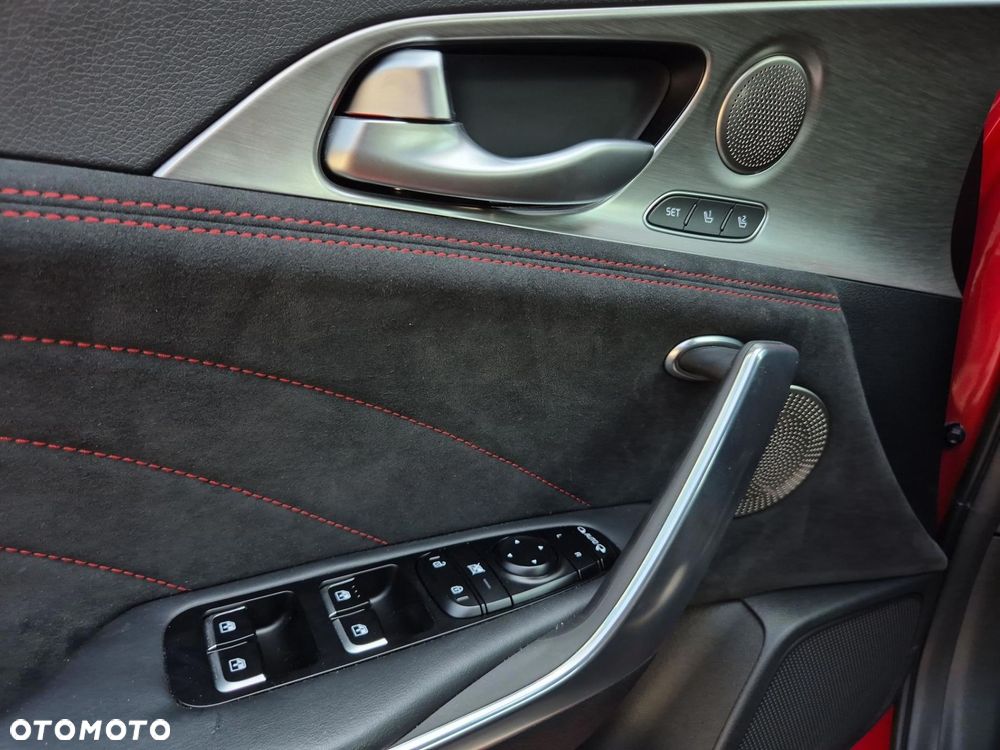 Kia Stinger 3.3 T-GDI V6 GT Prestige Line AWD - 25