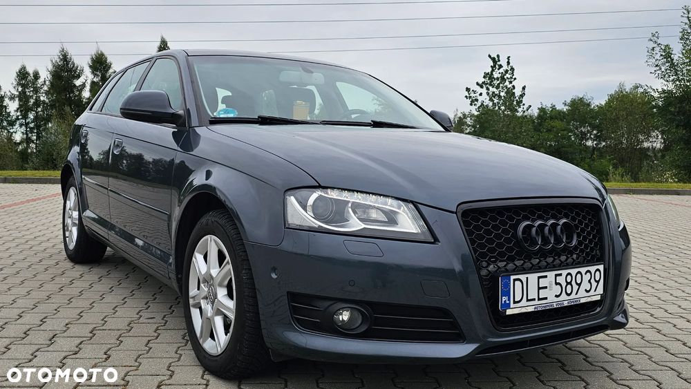 Audi A3 2.0 TDI DPF (DSG) S tronic Ambition - 12