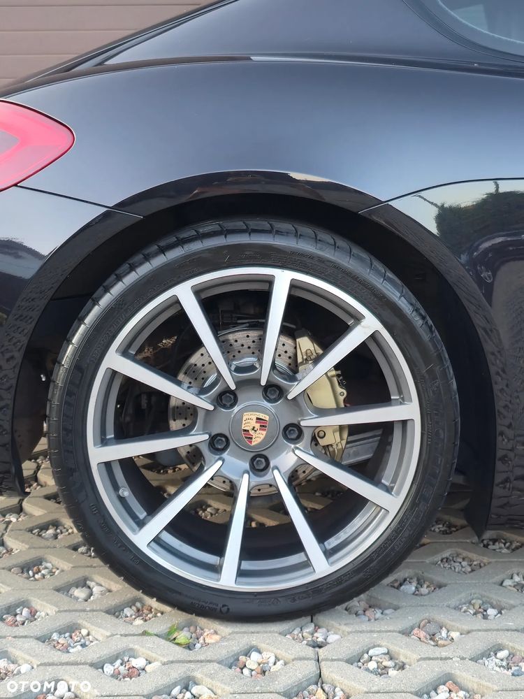 Porsche Cayman - 21