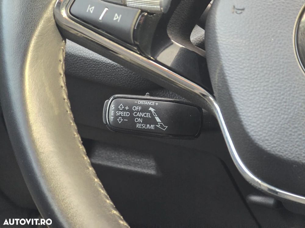 Skoda Octavia 2.0 TDI Selection - 16