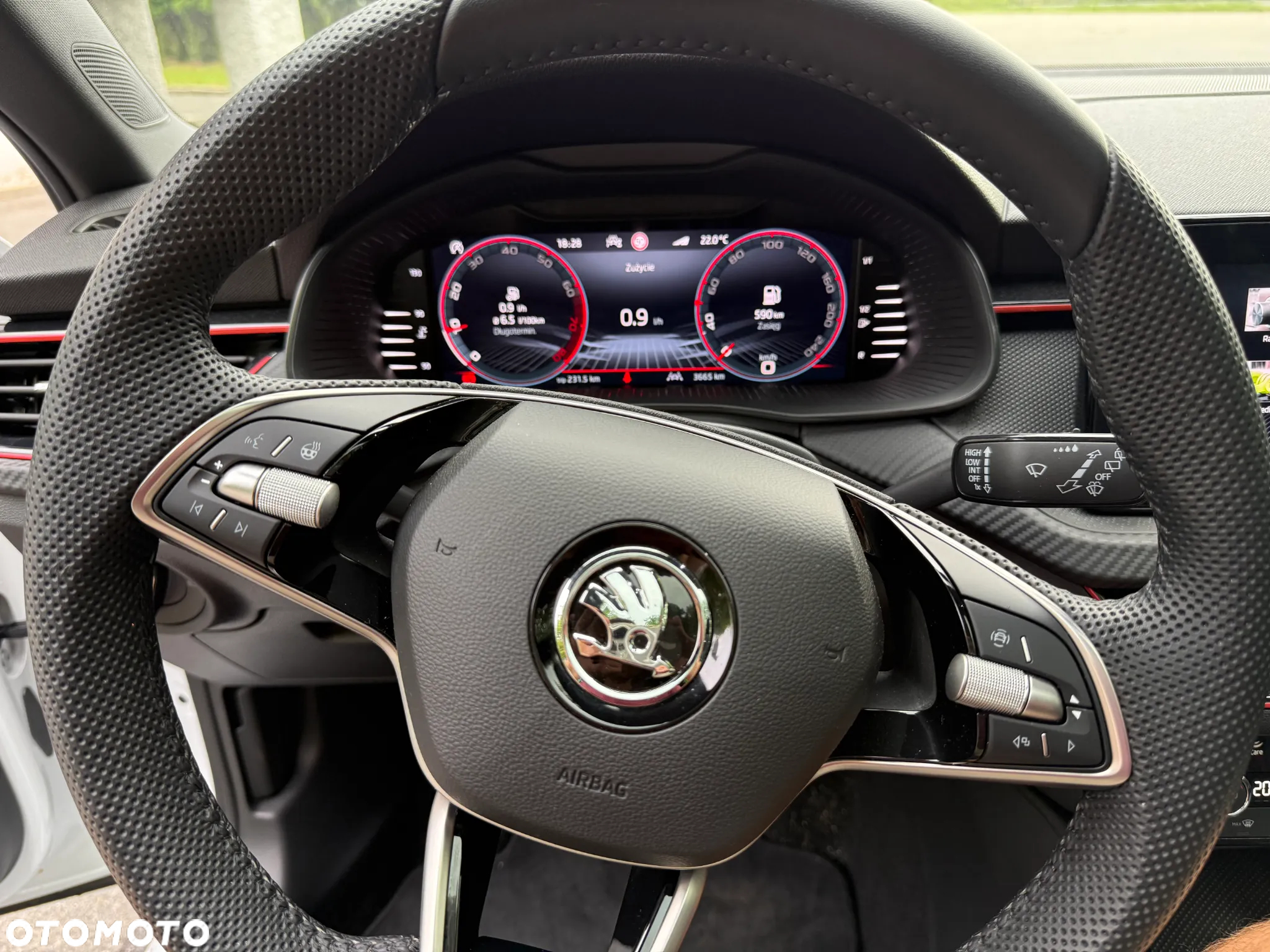Skoda Kamiq 1.5 TSI Monte Carlo - 11