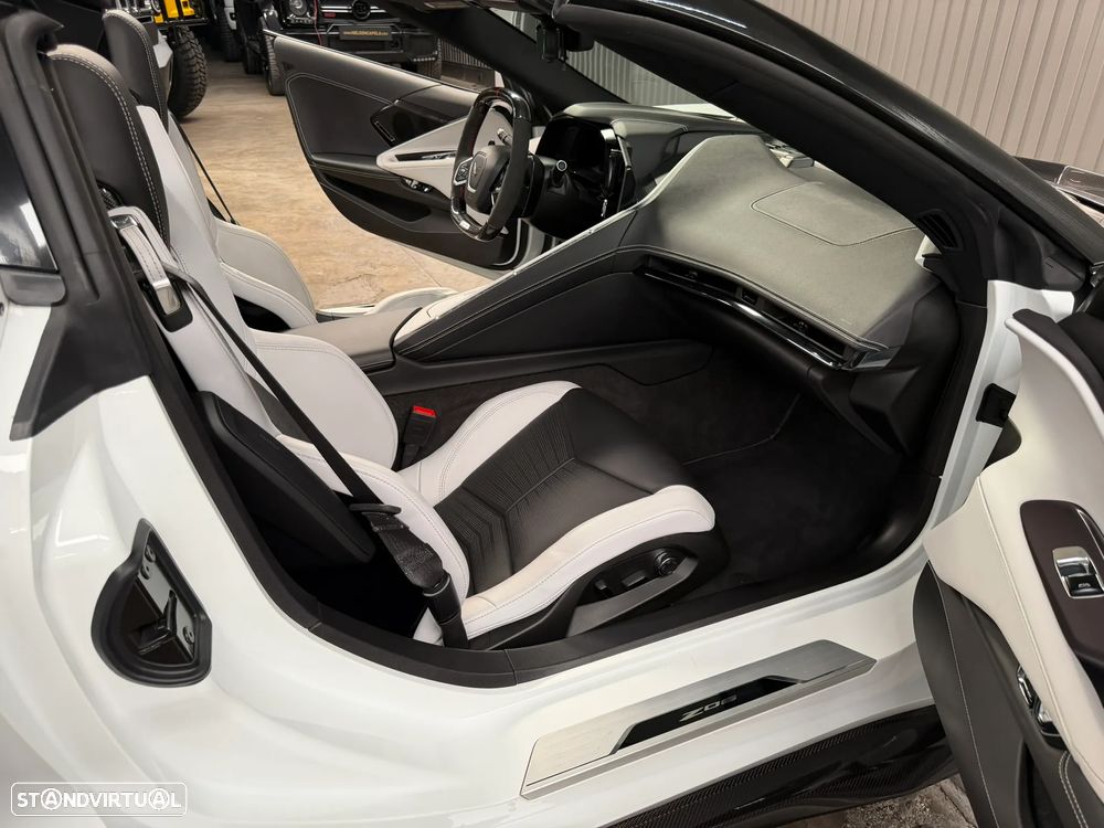 Chevrolet Corvette Z06 6.2 V8 Auto - 22