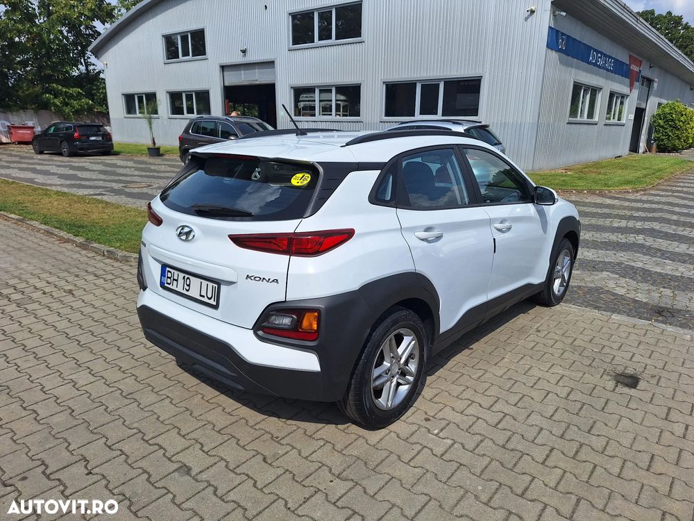 Hyundai KONA - 4