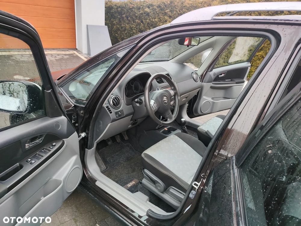 Suzuki SX4 1.6 VVT 4x4 Limited - 6